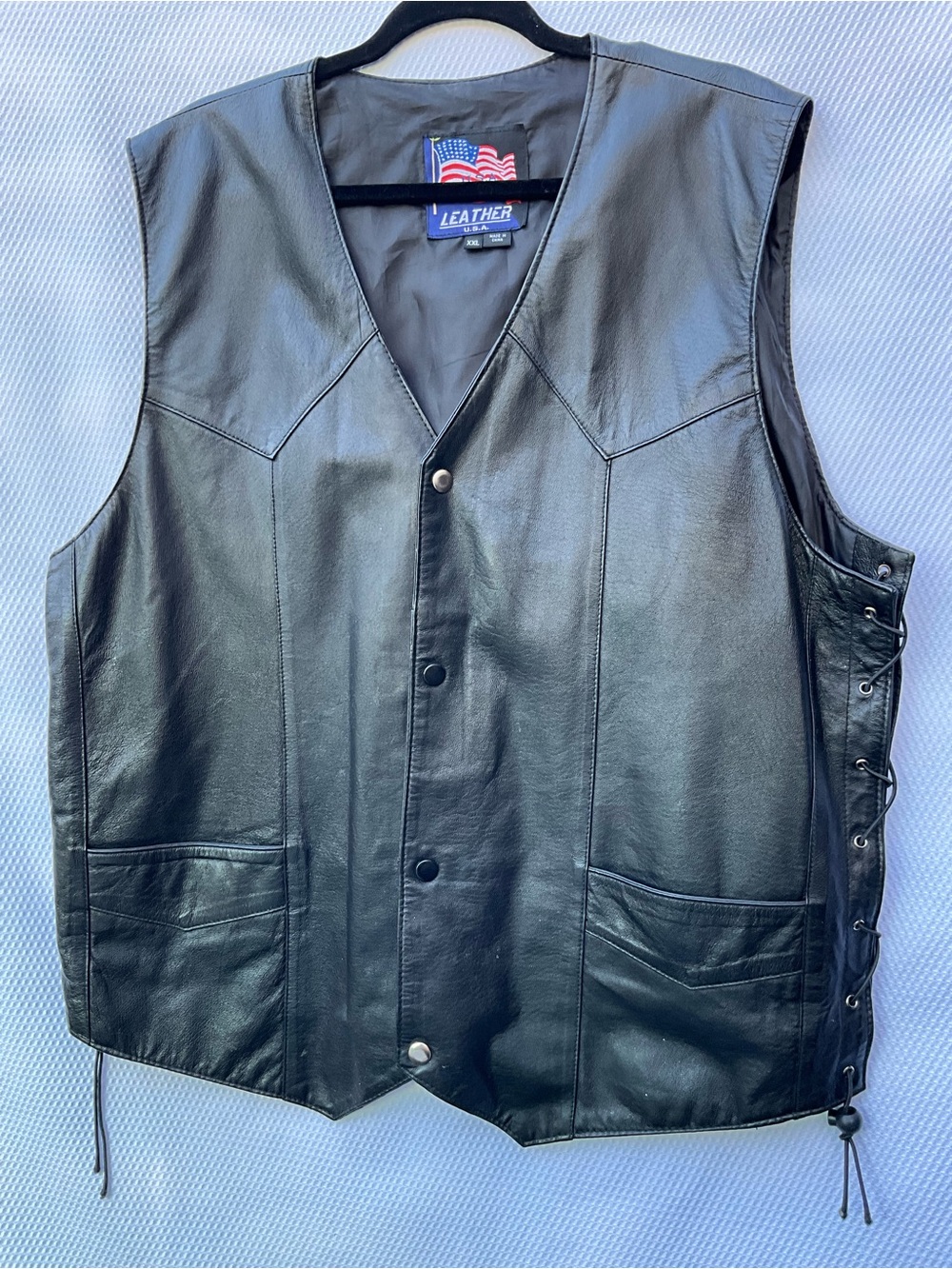 LEATHER U.S.A. Men's XXL Black Genuine Leather Biker Motorcycle Vest Lace-Up